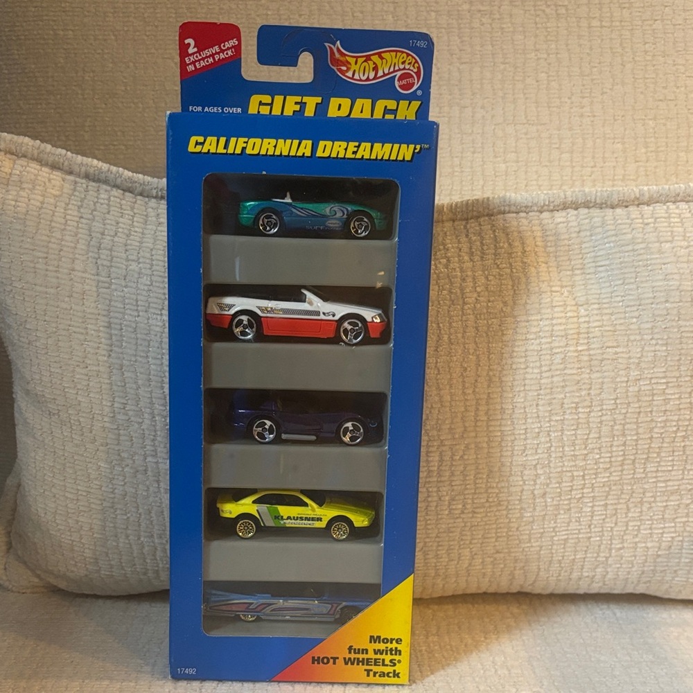 Hot Wheels California Dreamin’ Gift Pack